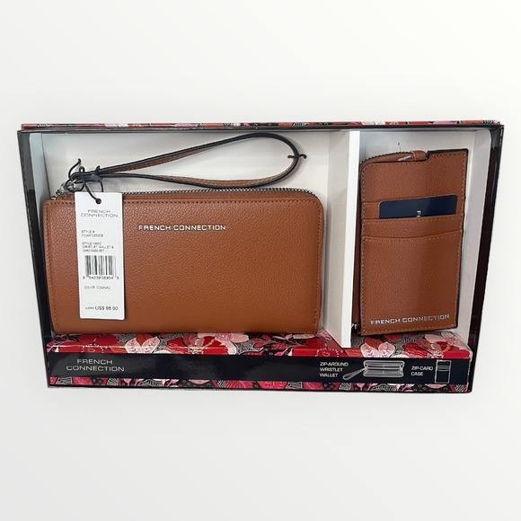 NWT FRENCH CONNECTION Wristlet & Card Wallet Gift Set in Cognac - Picture 1 of 8